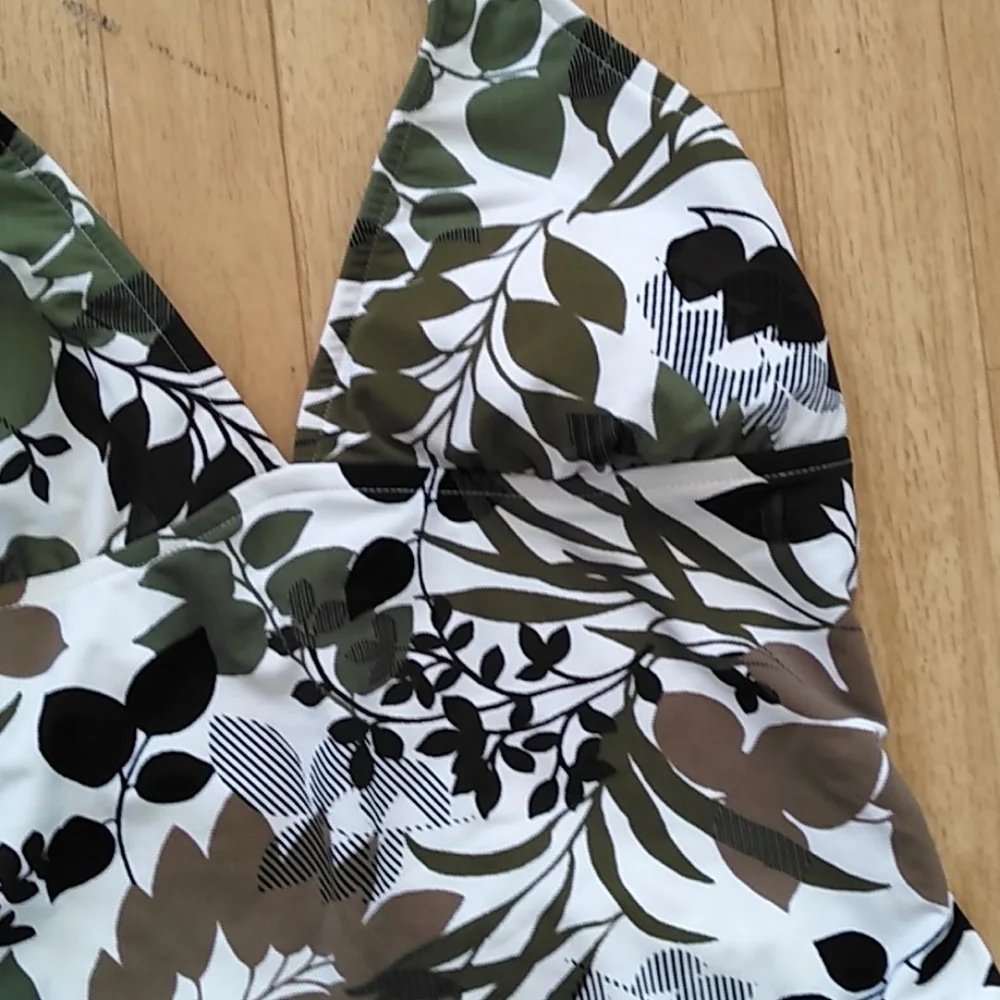 Tropical‎ halter top one piece